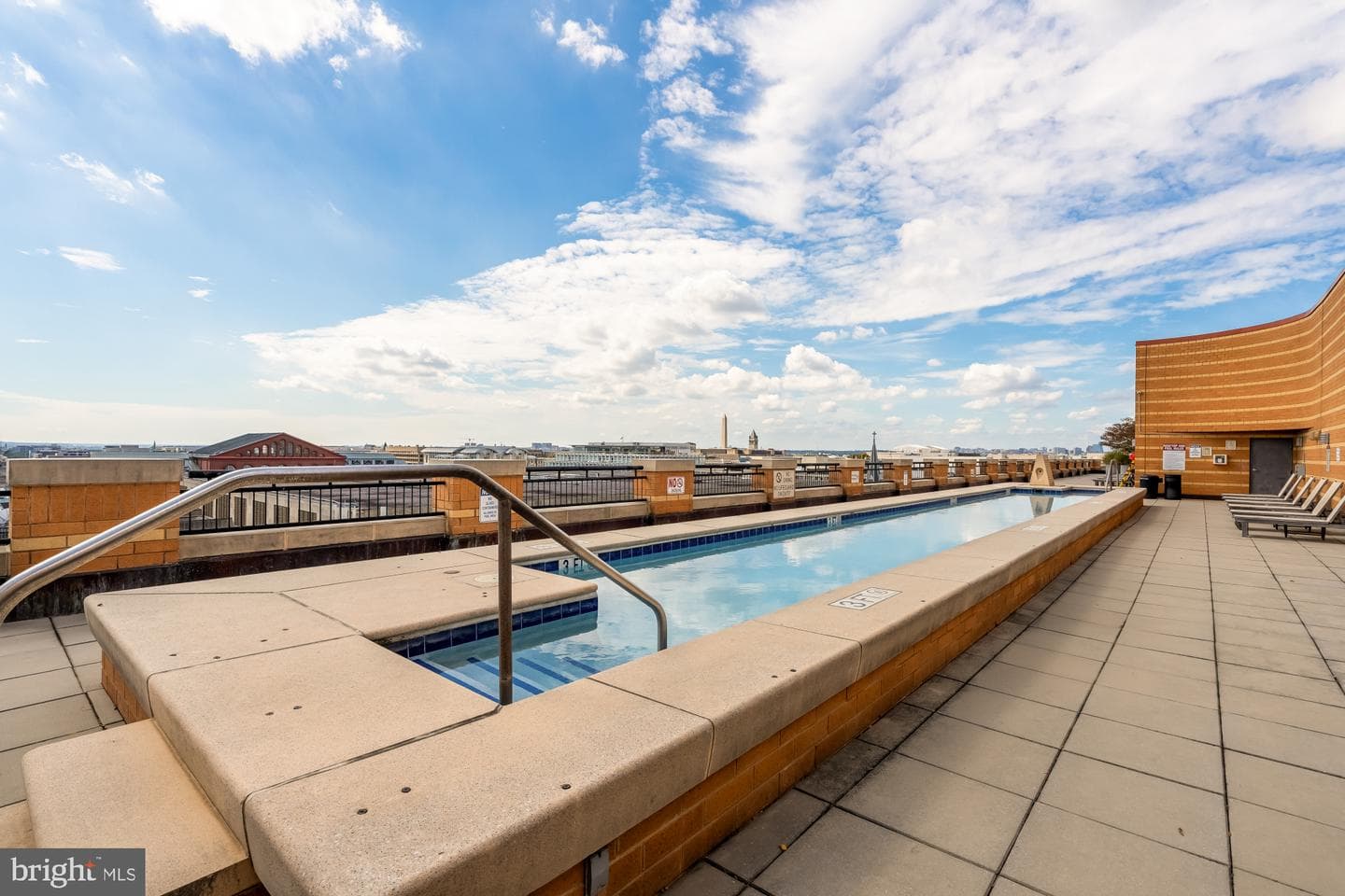 400 Massachusetts Avenue NW #1207 photo 54
