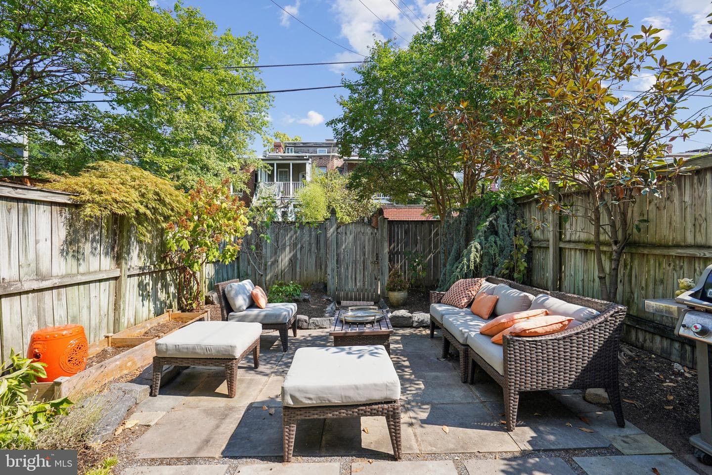 626 D Street NE photo 10