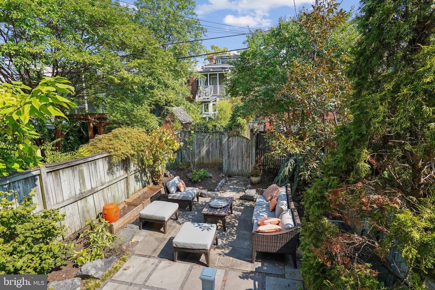626 D Street NE photo 12
