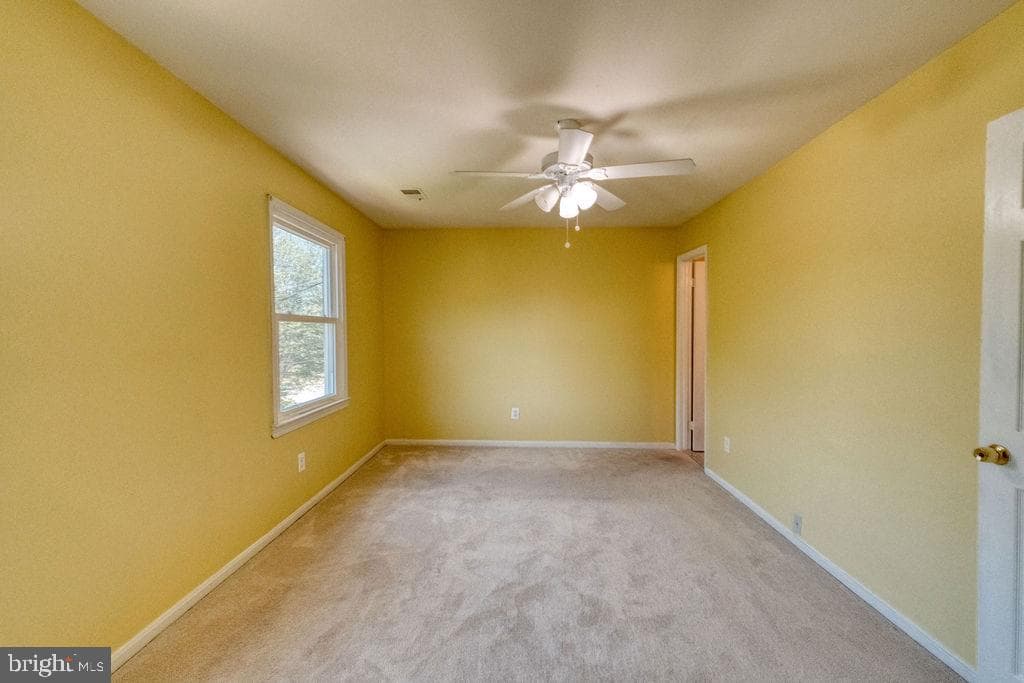 4903 8th Street NE photo 20