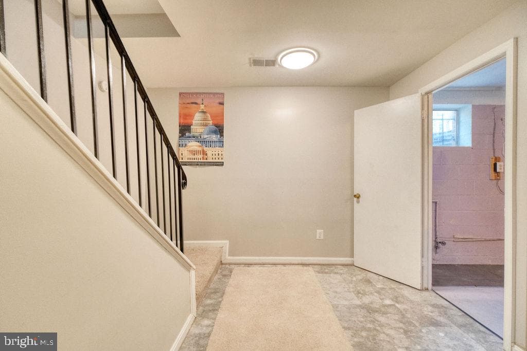 4903 8th Street NE photo 25