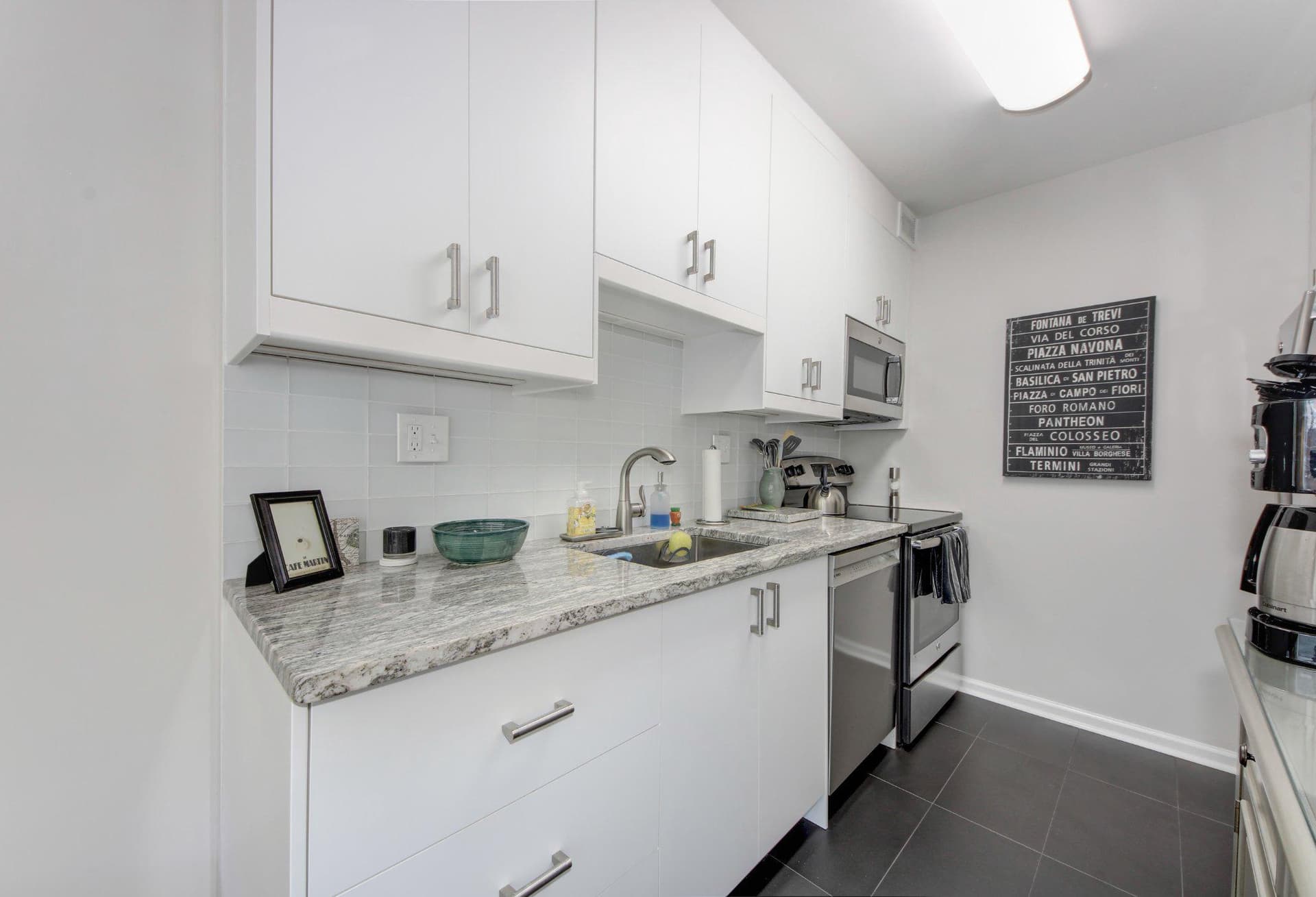 4101 Cathedral Avenue NW #612 photo 7