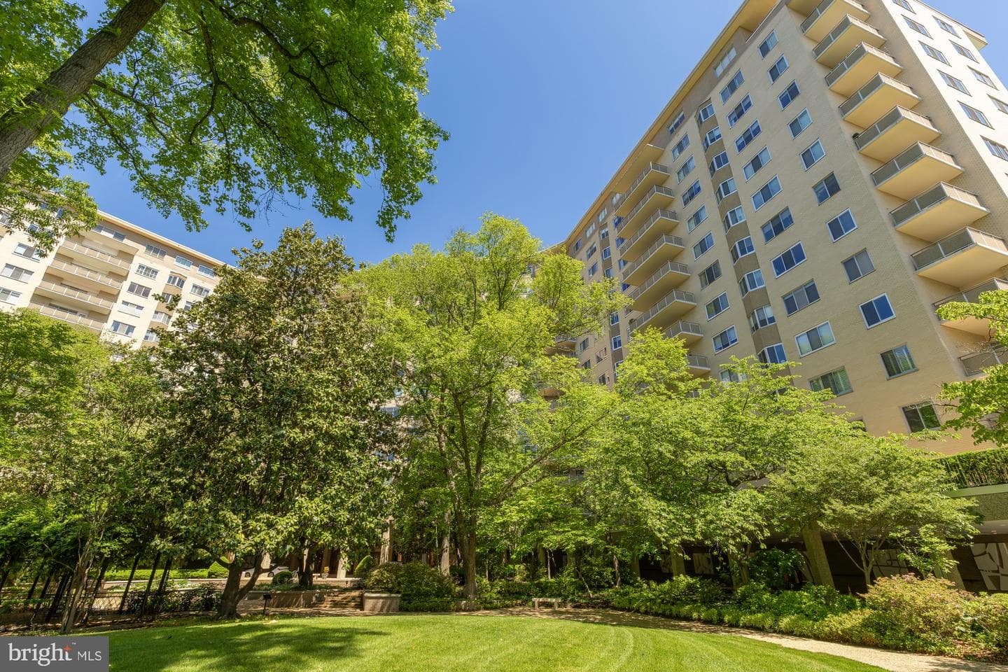 2801 New Mexico Avenue NW #1211 photo 2