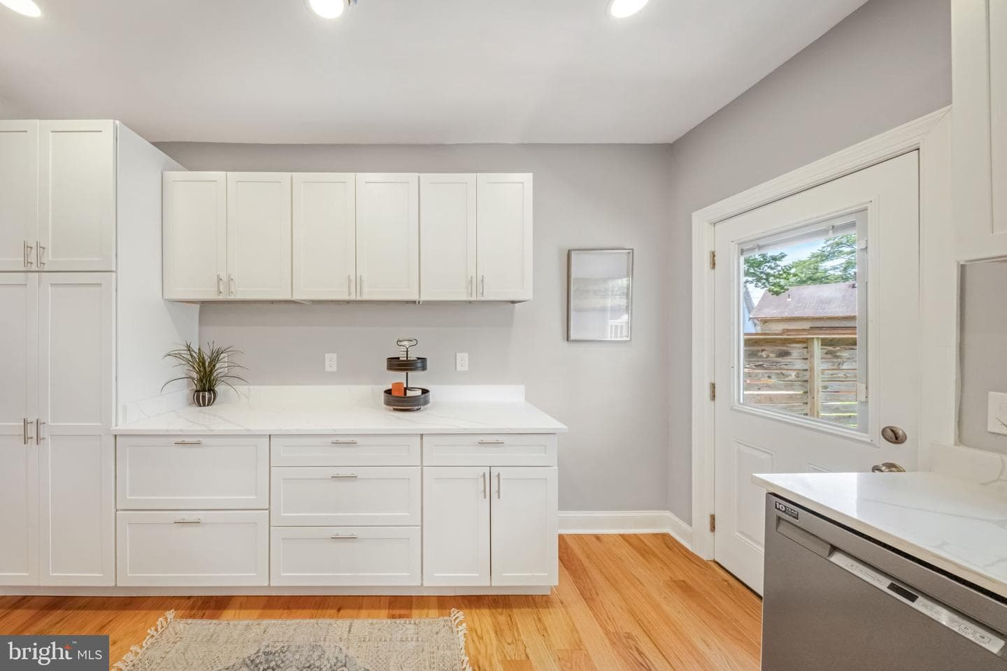 2605 Monroe Street NE photo 10