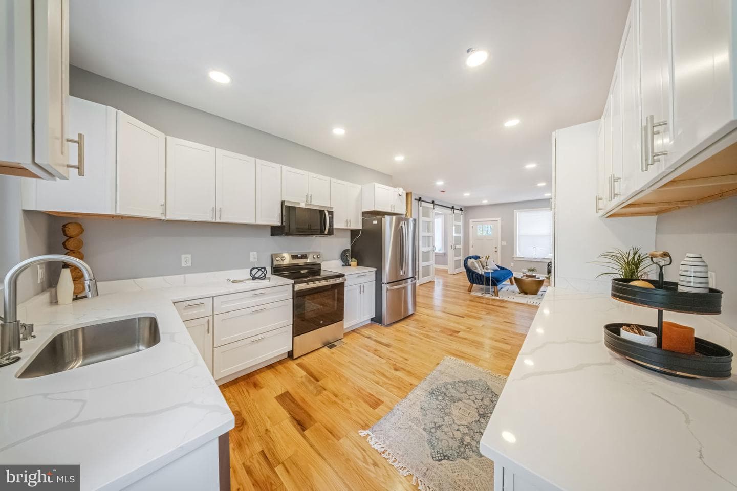 2605 Monroe Street NE photo 9