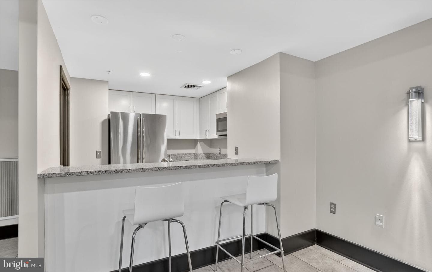 555 Massachusetts Avenue NW #1417 photo 48