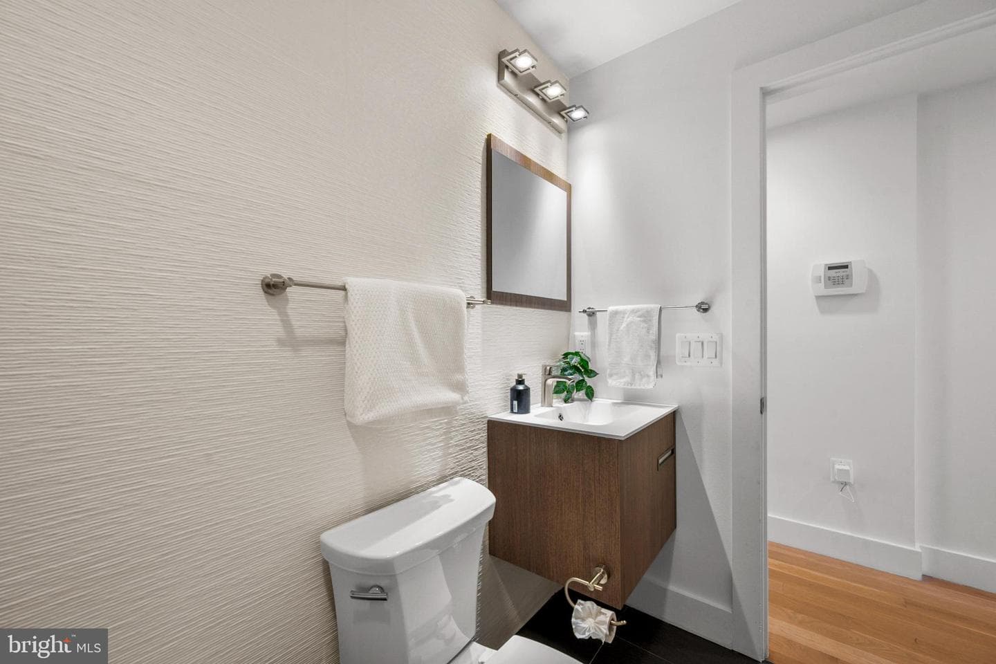 1515 K Street SE #3 photo 34
