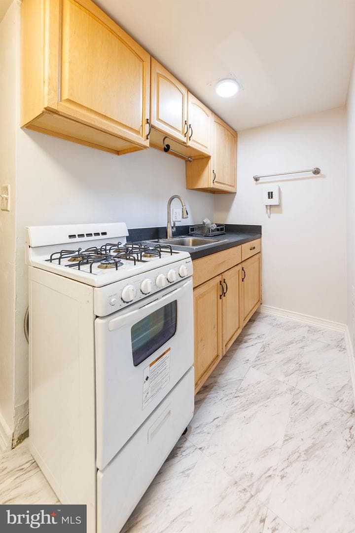 3315 Wisconsin Avenue NW #1 photo 6
