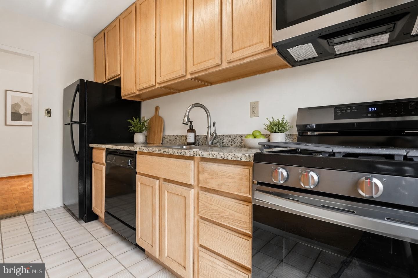 4200 Cathedral Avenue NW #812 photo 9