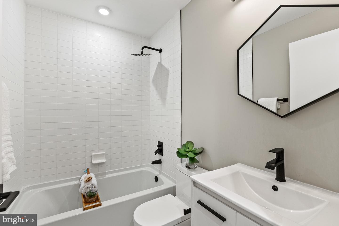 26 Todd Place NE #1 photo 27