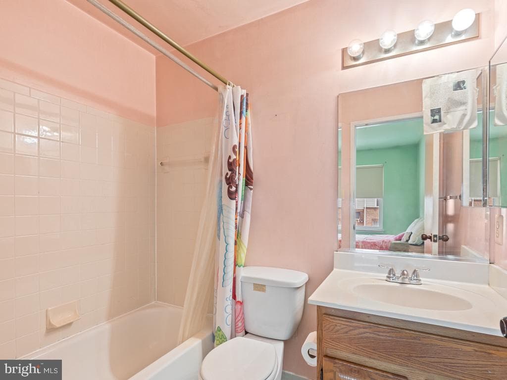 3714 Roosevelt Place NE photo 14
