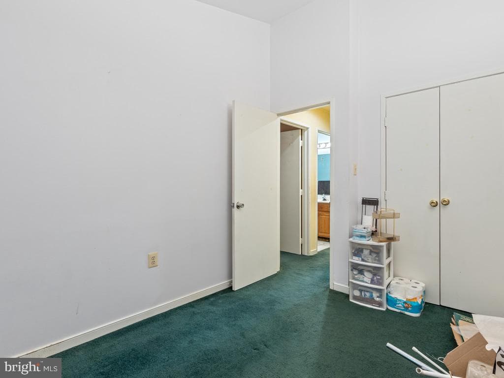 3714 Roosevelt Place NE photo 16