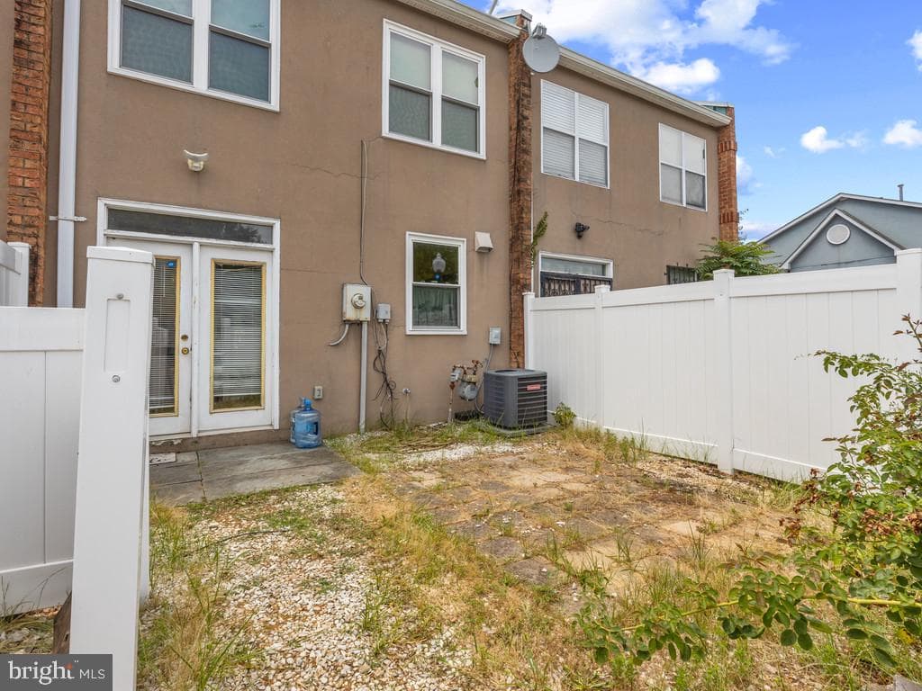 3714 Roosevelt Place NE photo 18