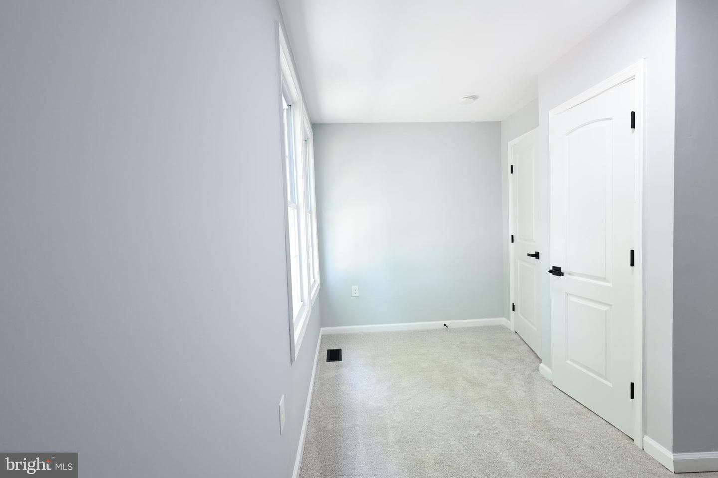 1326 S Street SE photo 11