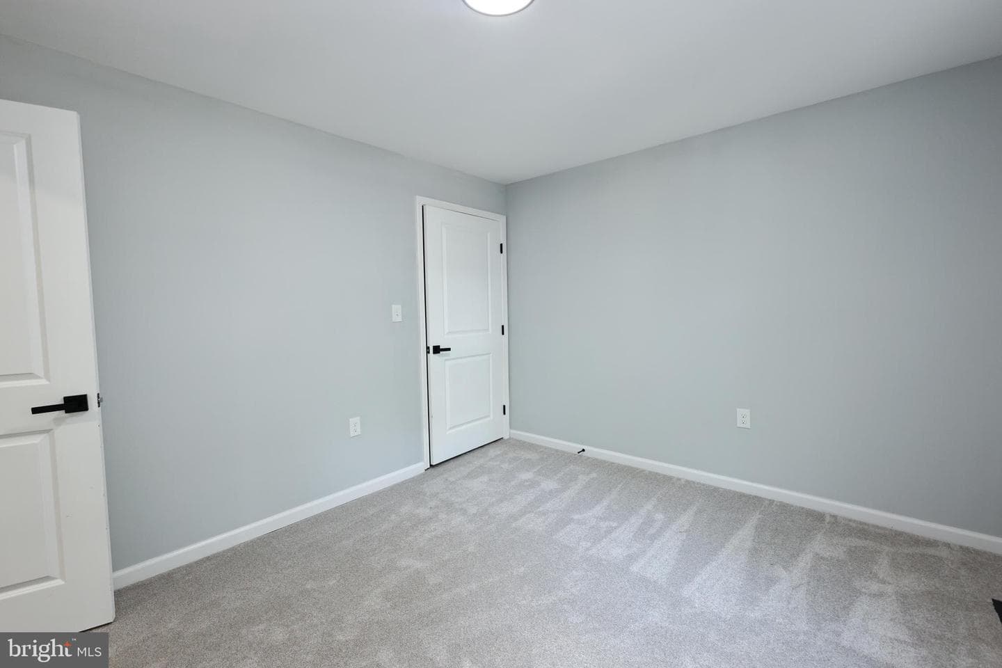1326 S Street SE photo 7
