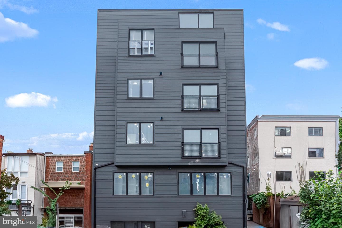 1516 East Capitol Street NE #d photo 32