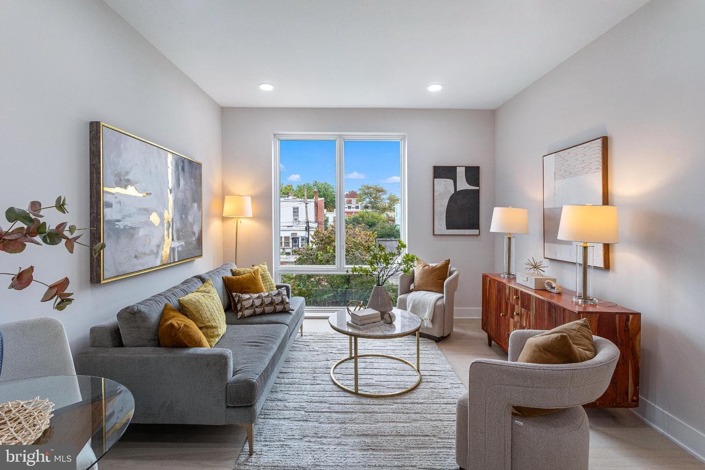 1516 East Capitol Street NE #d photo 6