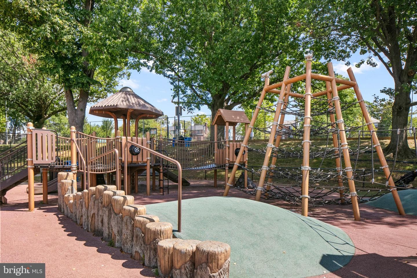 6445 Luzon Avenue NW #409 photo 44