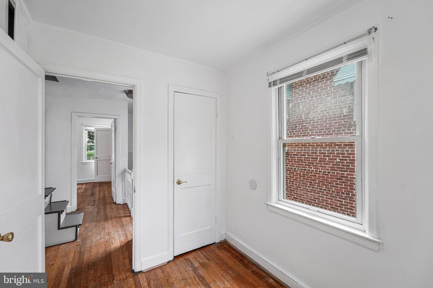 344 Oneida Street NE photo 18