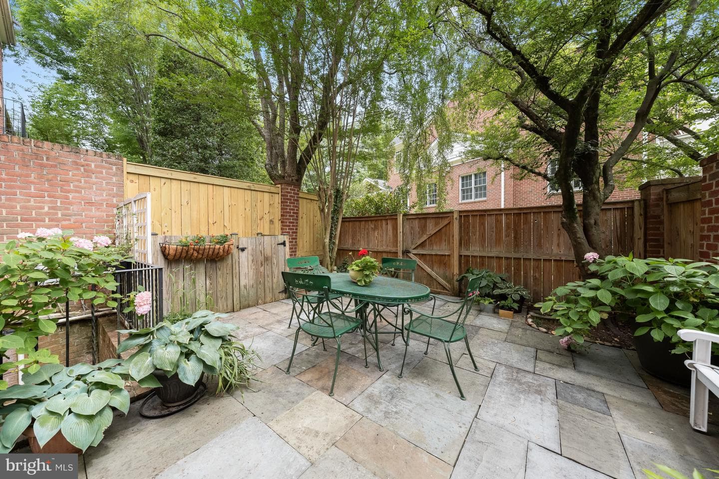 4050 Mansion Drive NW photo 33
