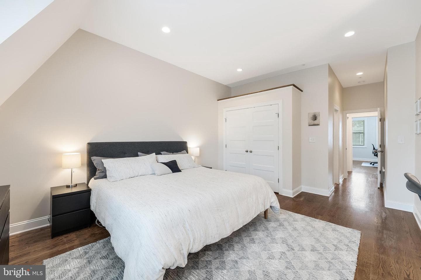 1613 Isherwood Street NE #3 photo 12