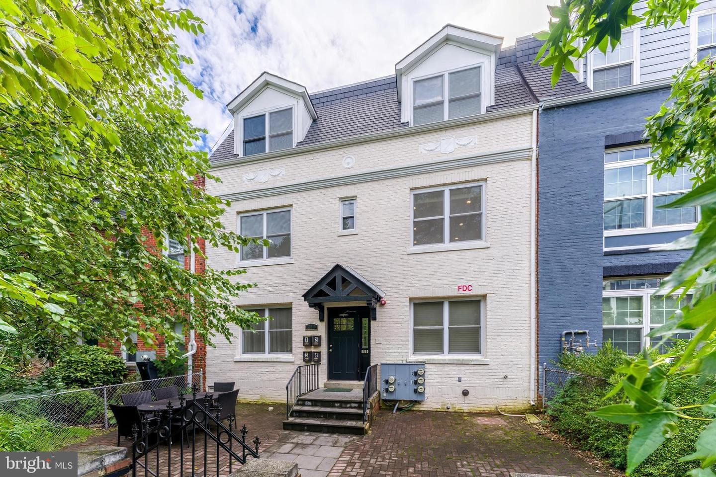 1613 Isherwood Street NE #3 photo 22