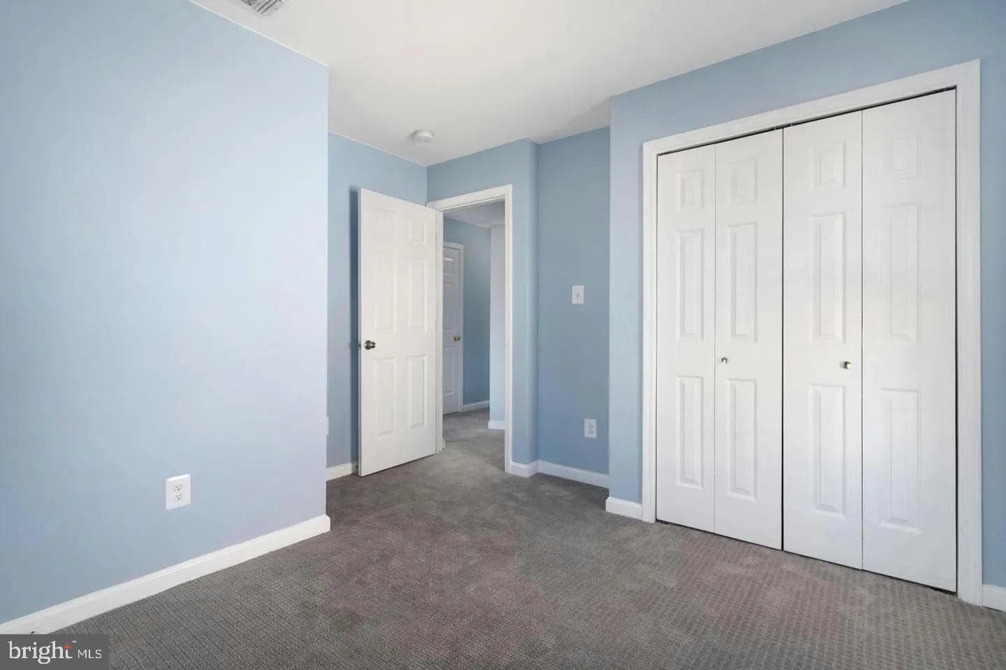 2396 Elvans Road SE photo 26