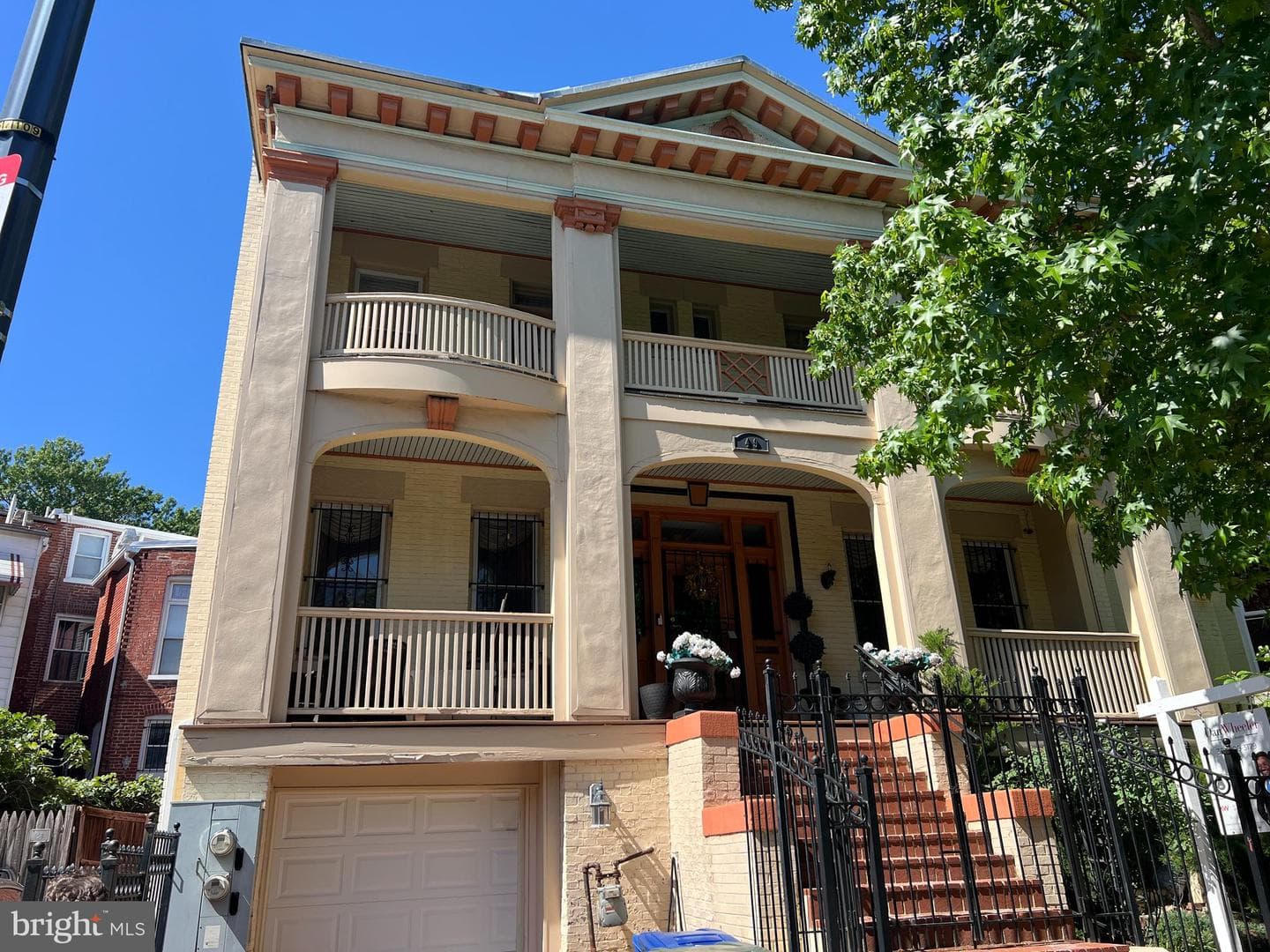 49 T Street NW photo 1