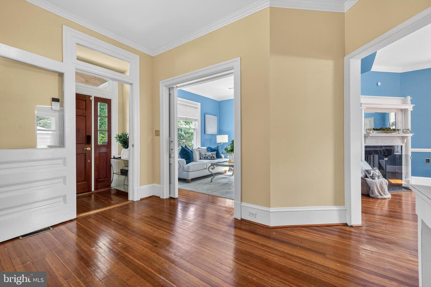 1231 Franklin Street NE photo 4