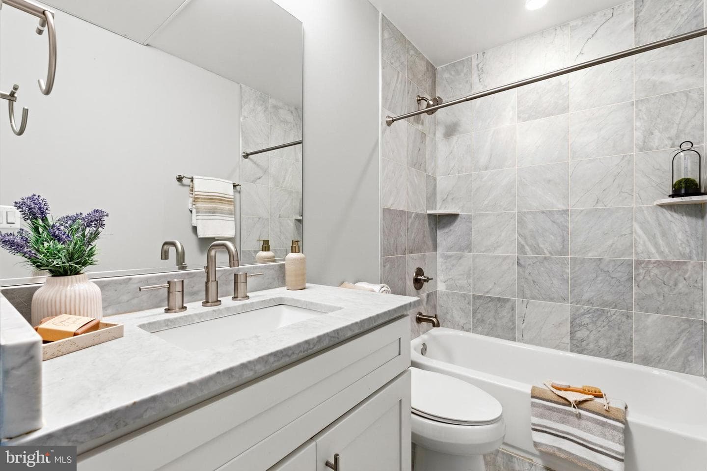1227 Morse Street NE #2 photo 23