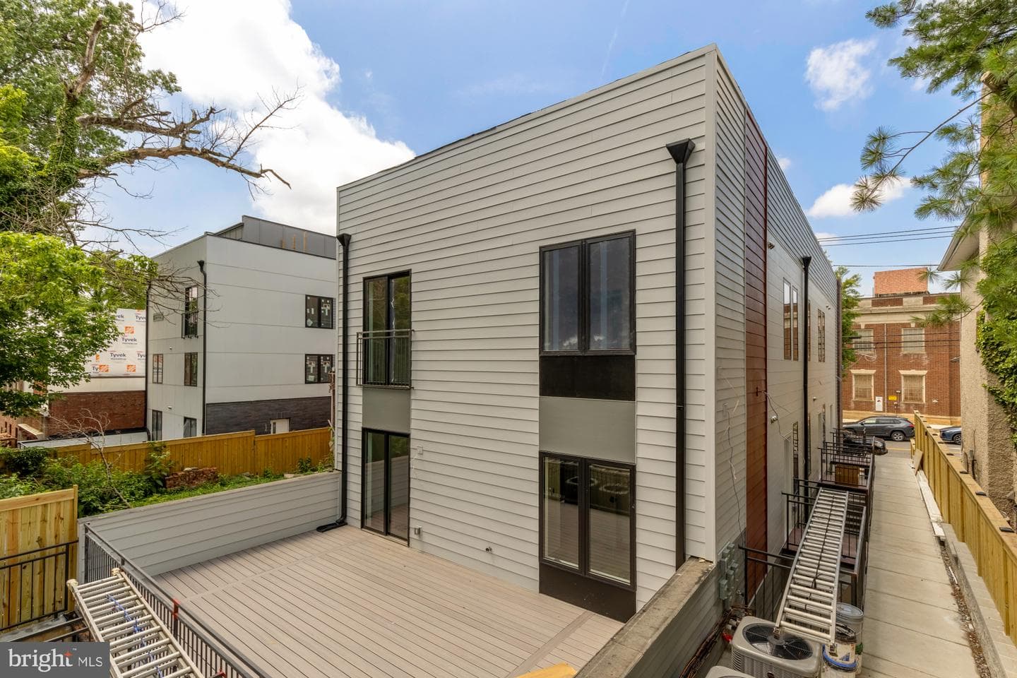 3319 12th Street NE #4 photo 3