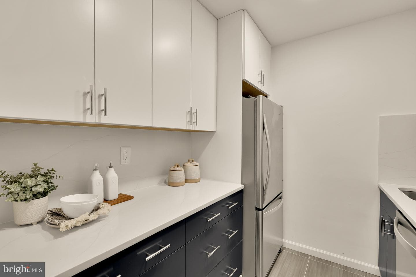 2400 41st Street NW #212 photo 11