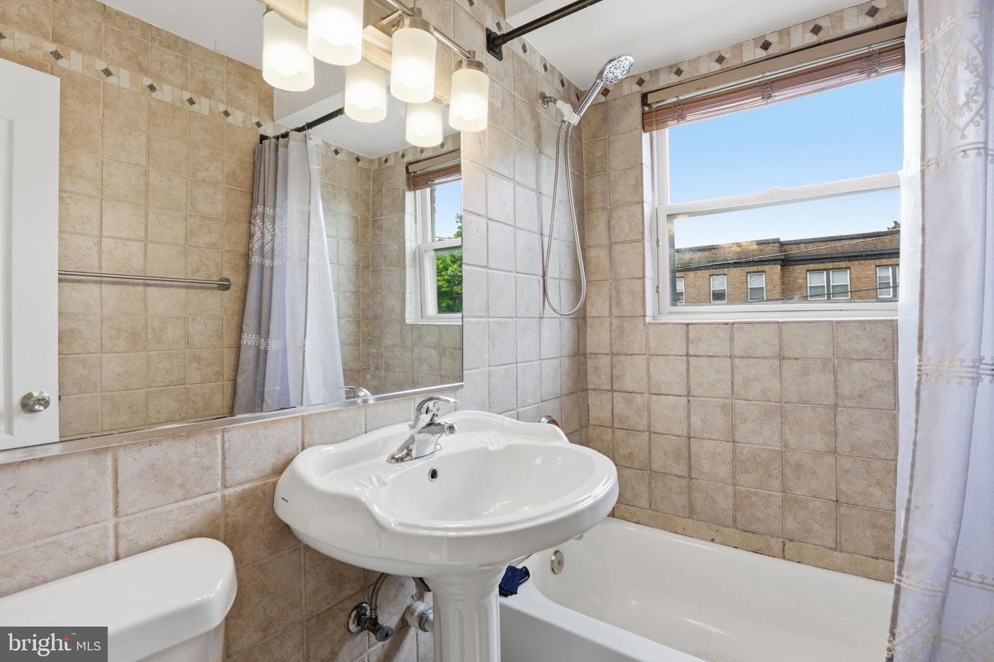 738 Longfellow Street NW #311 photo 21
