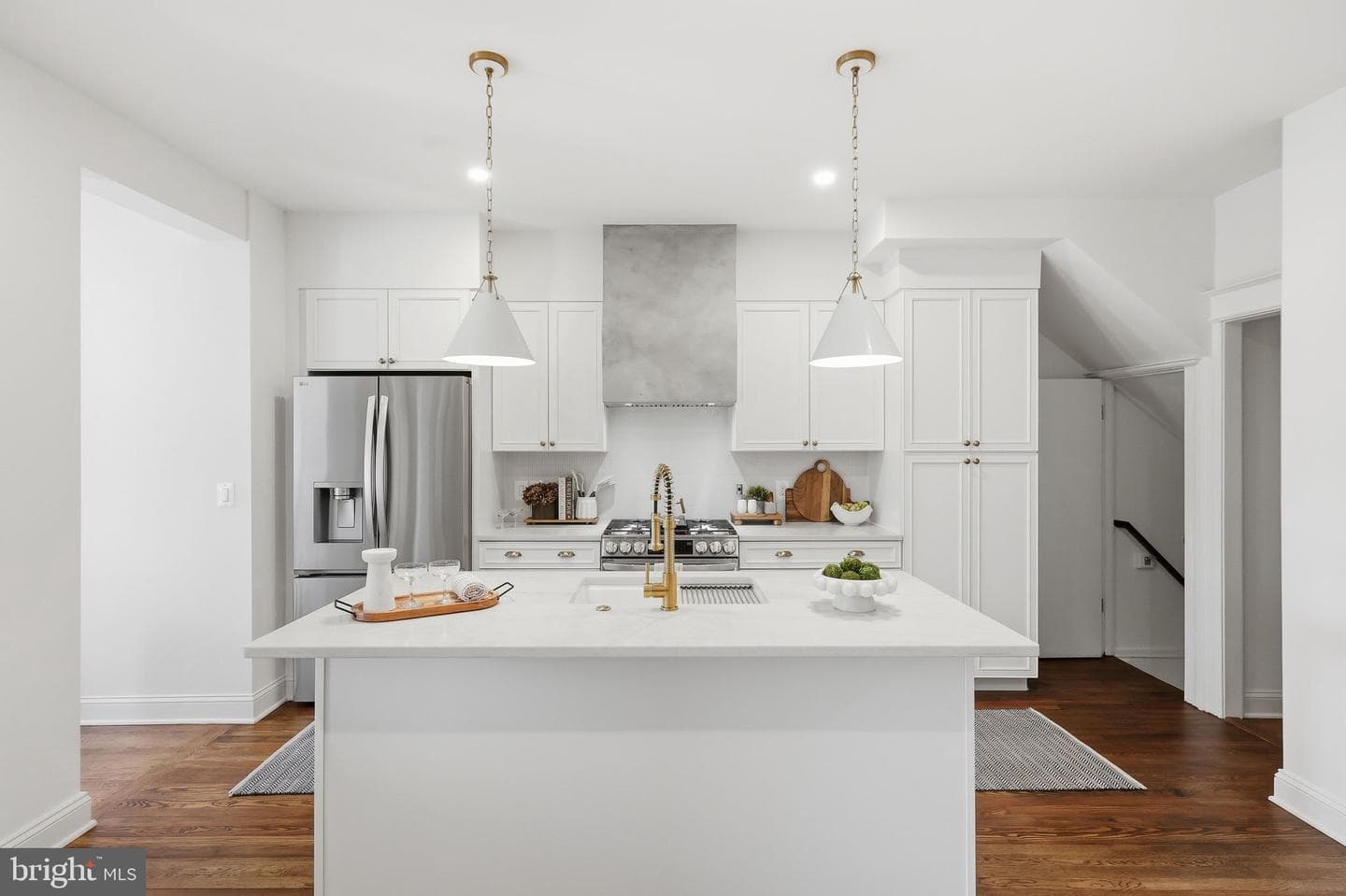 413 Hamilton Street NW photo 3