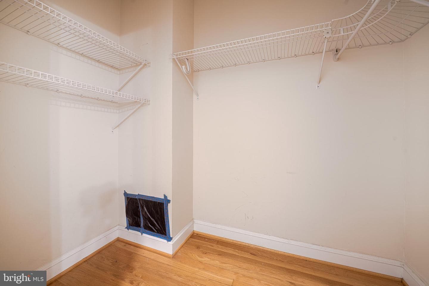 1371 Monroe NW photo 46