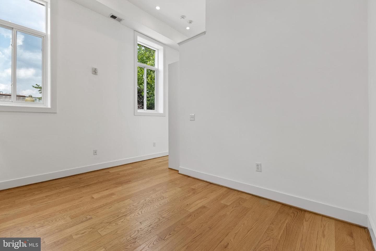 1211 G Street SE #5 photo 9