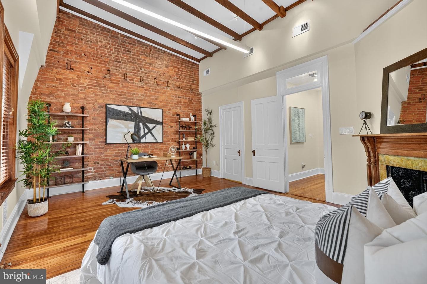 1804 Wyoming Avenue NW photo 32