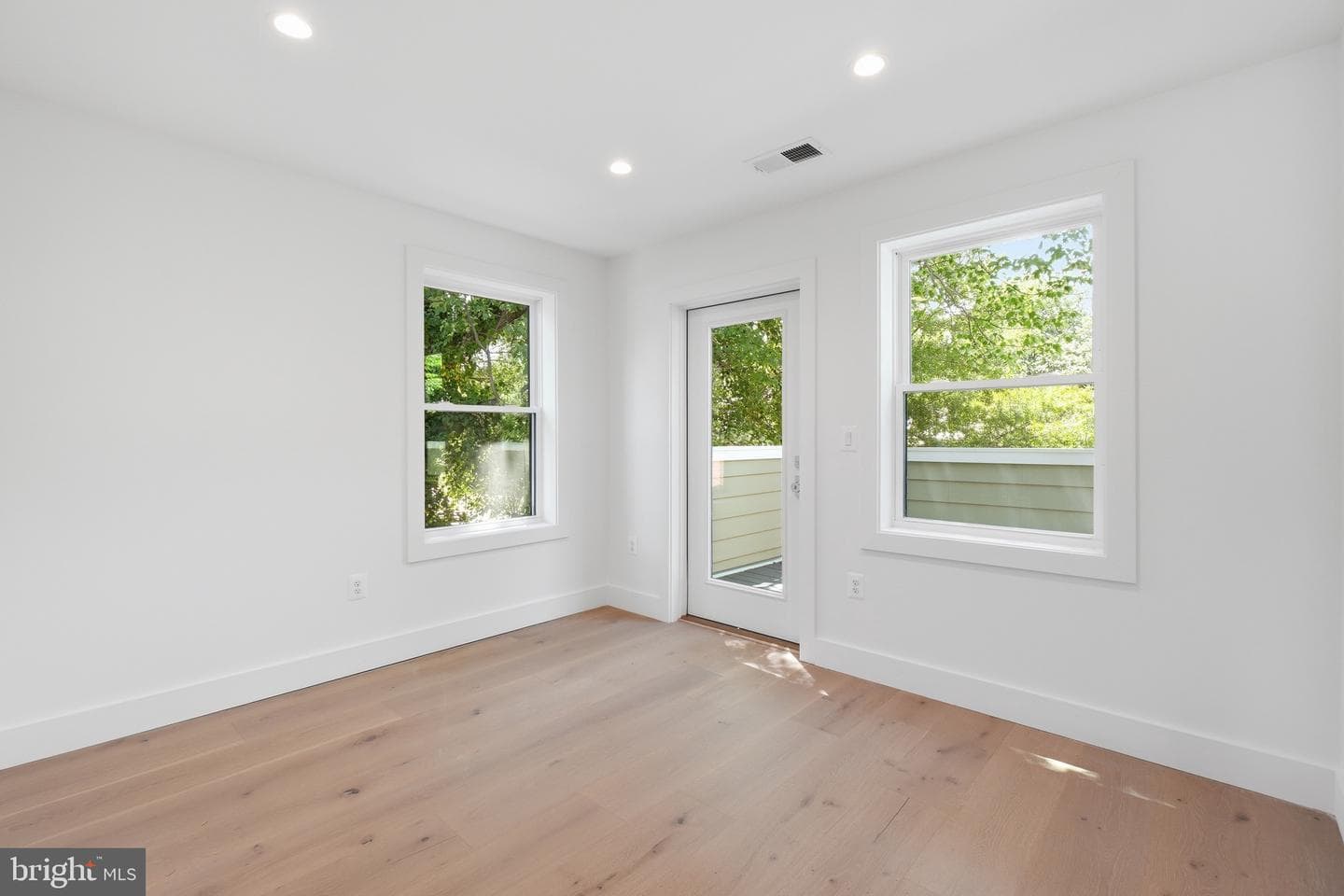 3006 Channing Street NE photo 24