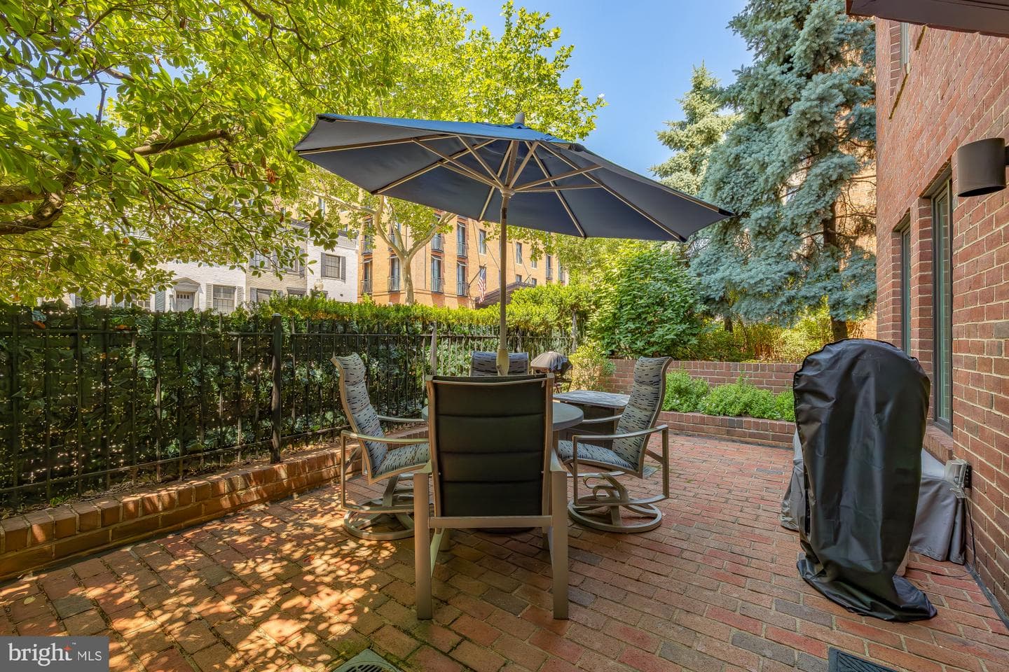 1045 31st Street NW #104 photo 16