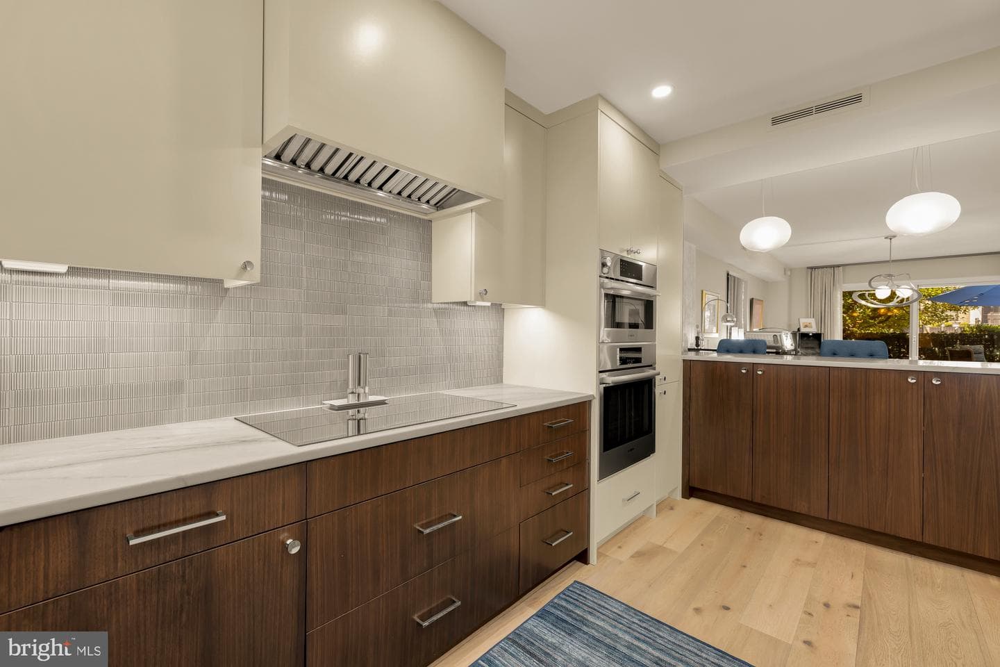 1045 31st Street NW #104 photo 23