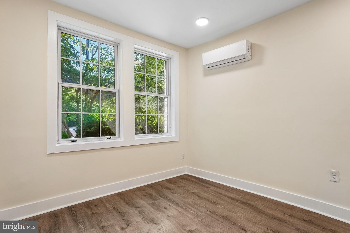 1821 T Street NW photo 3