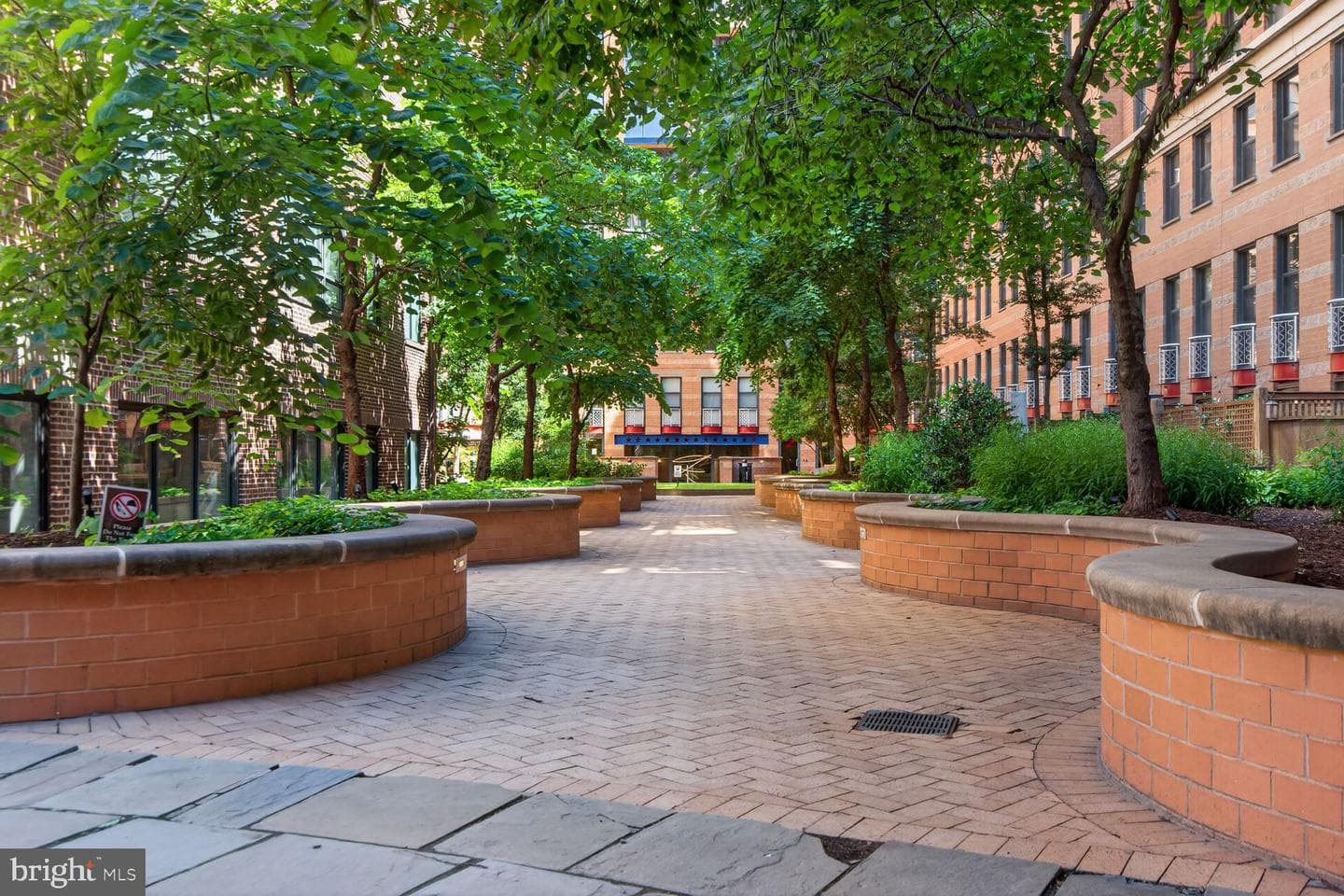 631 D Street NW #231 photo 31