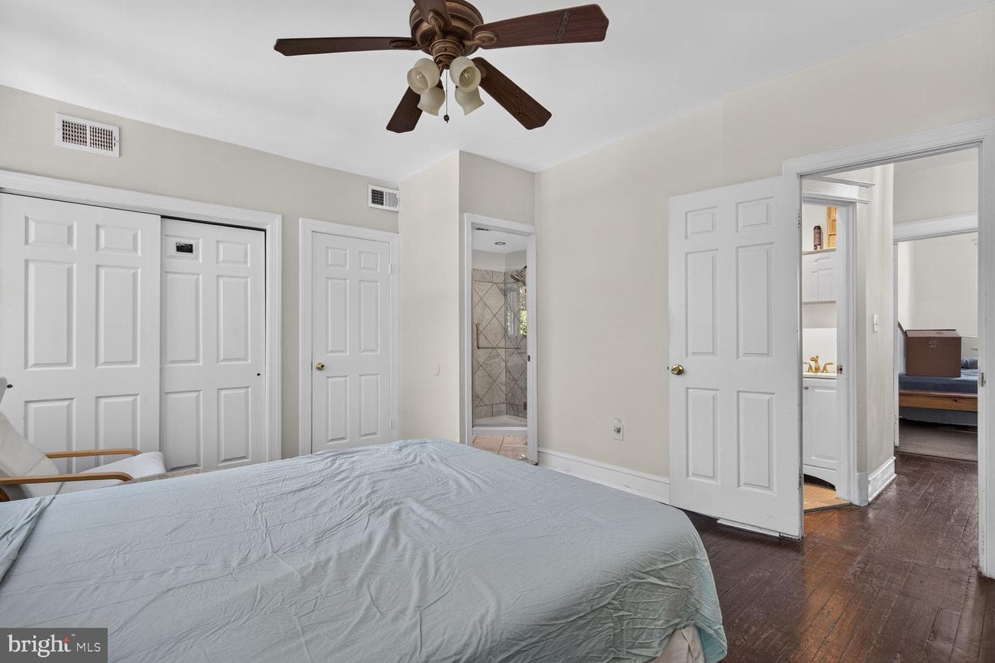 455 15th Street NE photo 17