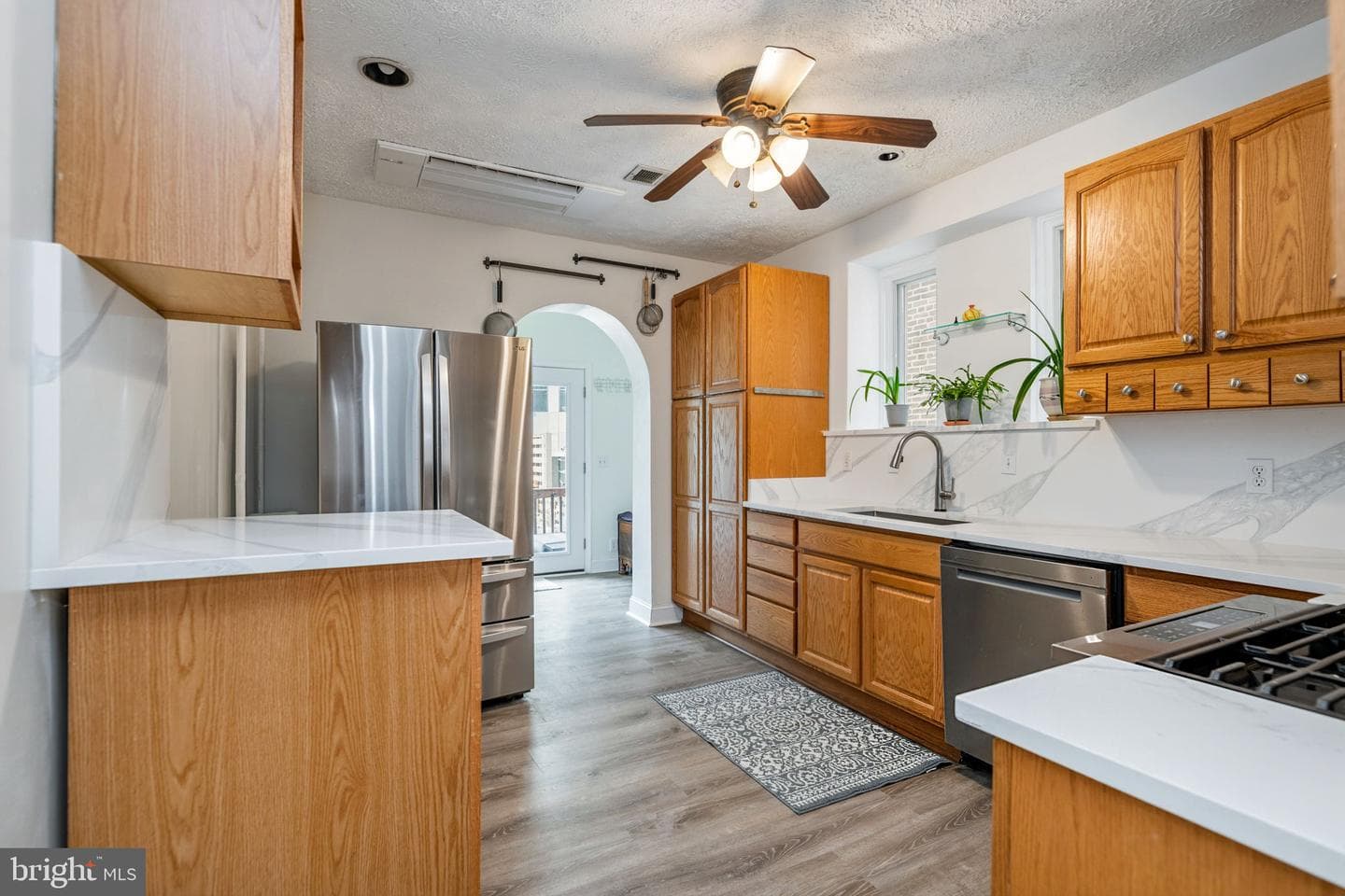 1221 E Street SE photo 15