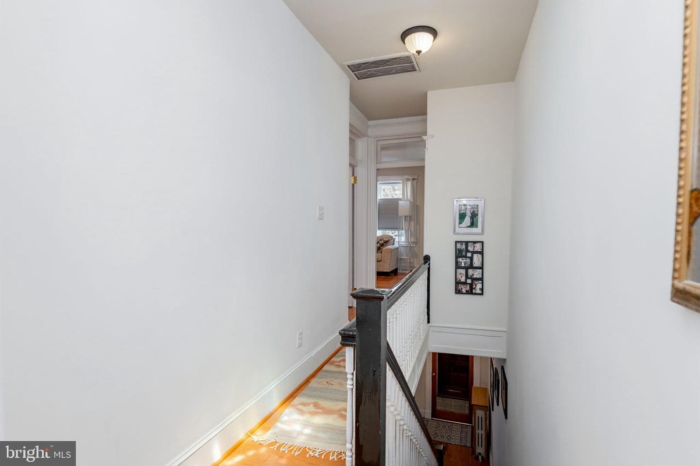 1221 E Street SE photo 21