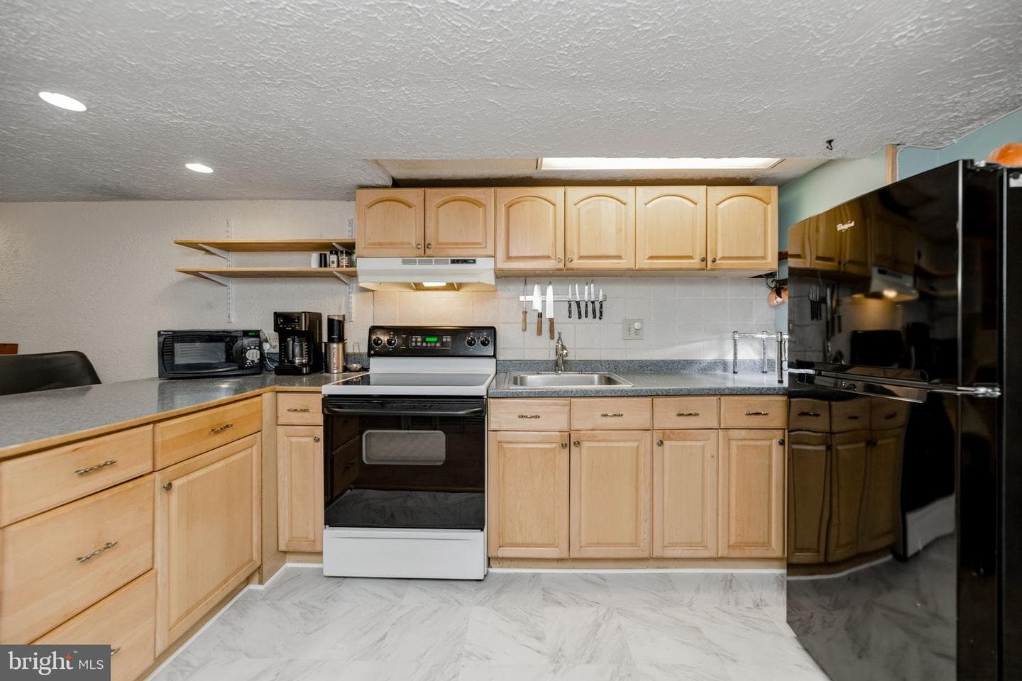 1221 E Street SE photo 31