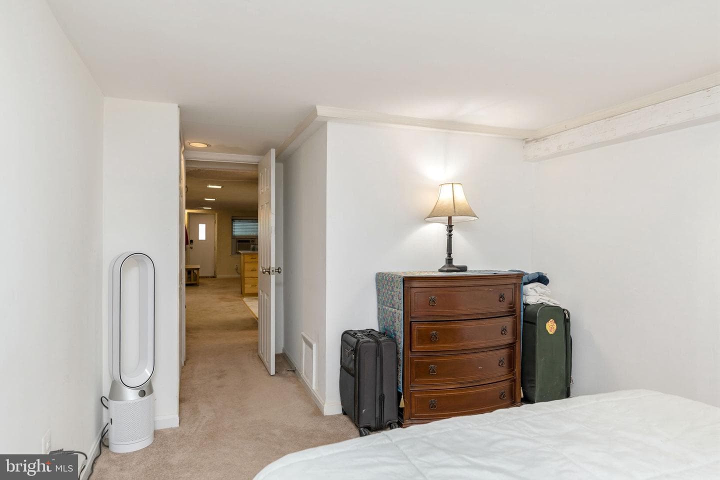 1221 E Street SE photo 37