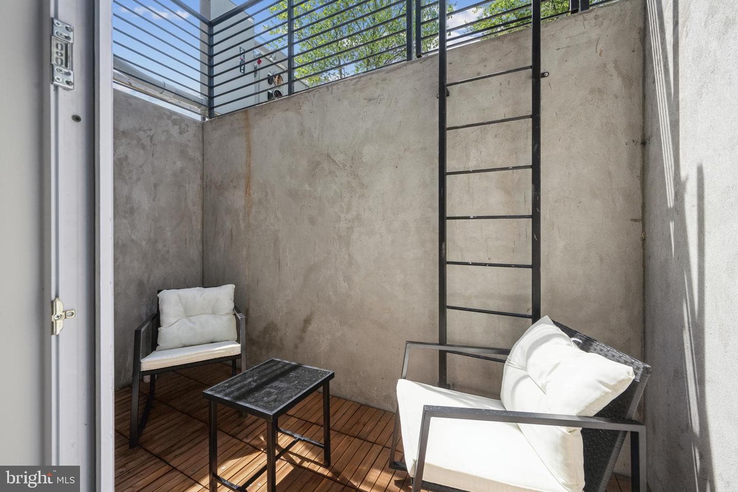 1372 Bryant Street NE #2a photo 19