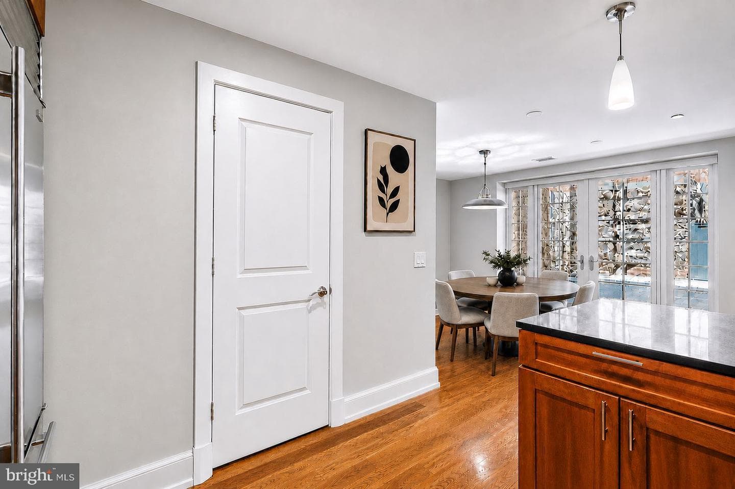 215 I Street NE #103 photo 6