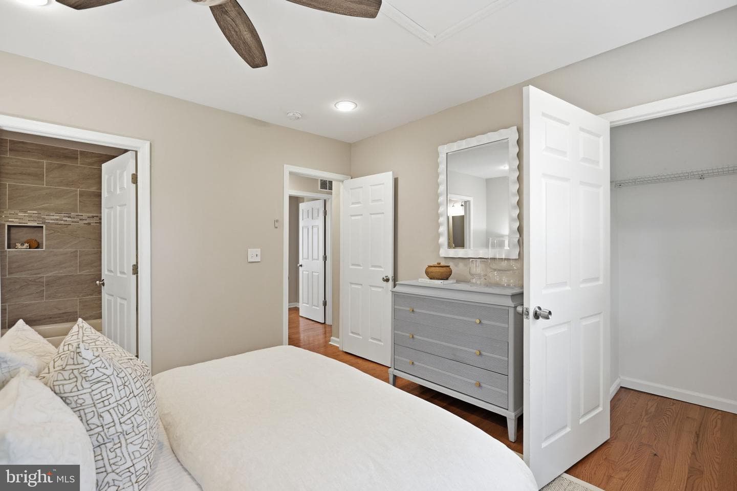 2210 Bryan Place SE photo 15